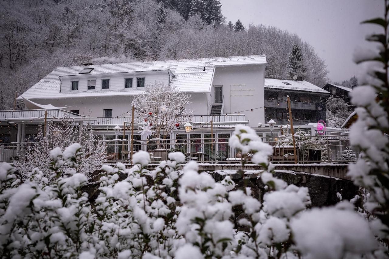 Das Schoene Leben Pop-Up Hotel Hornberg Exterior photo